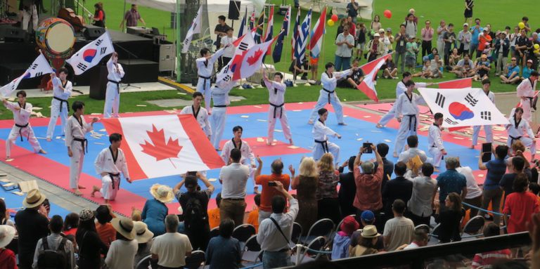 한국출생 캐나다 거주자는 근 15만명, 시민권자 비율은 60%